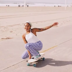 Impala Sirena Longboard 36'' -Skateboards Winkel assets product images lifestyle 1200x1200 6 1200x