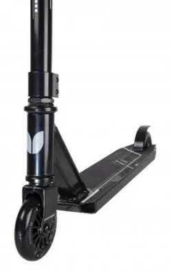 Blazer Pro Phaser Stuntstep 100 Mm Black -Skateboards Winkel blazer pro phaser pro scooter rt