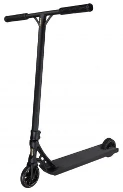 Voorkant 34 Blazer Pro Raider Stuntstep Black / Gold