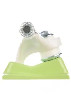 Krux Trucks 8.25 K5 DLK Marbie Miller White Skateboardtrucks (twee Stuks) -Skateboards Winkel krux achsen 8 0 k5 marbie miller dlk white closeup1 0123297 600x600 1