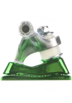 Krux Trucks 8.0 K5 Nora By Alexis Standard Skateboardtrucks (twee Stuks) -Skateboards Winkel krux achsen 8 00 k5 nora by alexis standard silver black closeup1 0122879 600x600