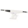 Krux Trucks 8.0 K5 DLK Reverse Goth White Skateboardtrucks (twee Stuks) -Skateboards Winkel krux achsen 8 25 k5 reverse goth dlk white vorderansicht 0123295 600x600