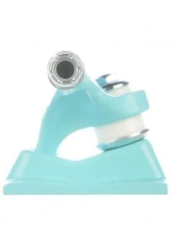 Krux Trucks 8.0 K5 DLK Baby Blue Skateboardtrucks (twee Stuks) -Skateboards Winkel krux achsen 8 5 k5 dlk baby blue babyblue closeup1 0123290 600x600