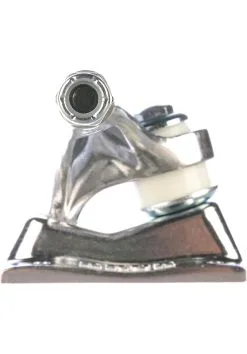 Krux Trucks 8.0 K5 DLK Polished Silver Skateboardtrucks (twee Stuks) -Skateboards Winkel krux achsen 8 50 k5 dlk silver polished closeup1 0122821